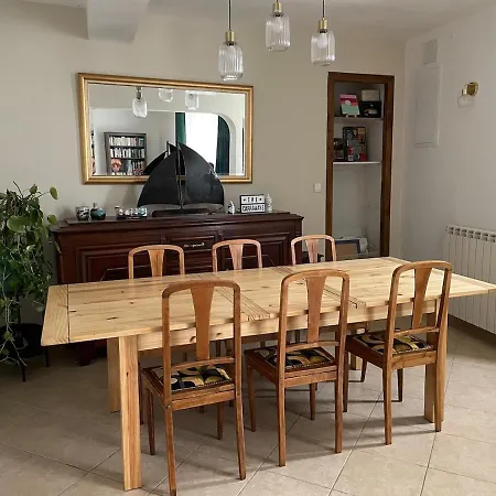 Maison De Village