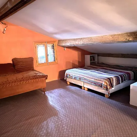Maison De Village Holiday home